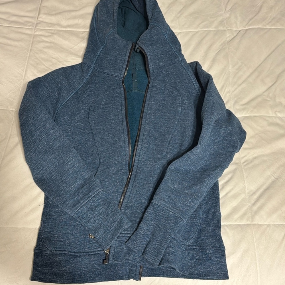Blue lululemon scuba hoodie